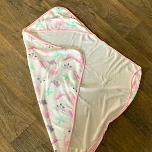 Baby towel! Brand new, never used just out of the packaging!